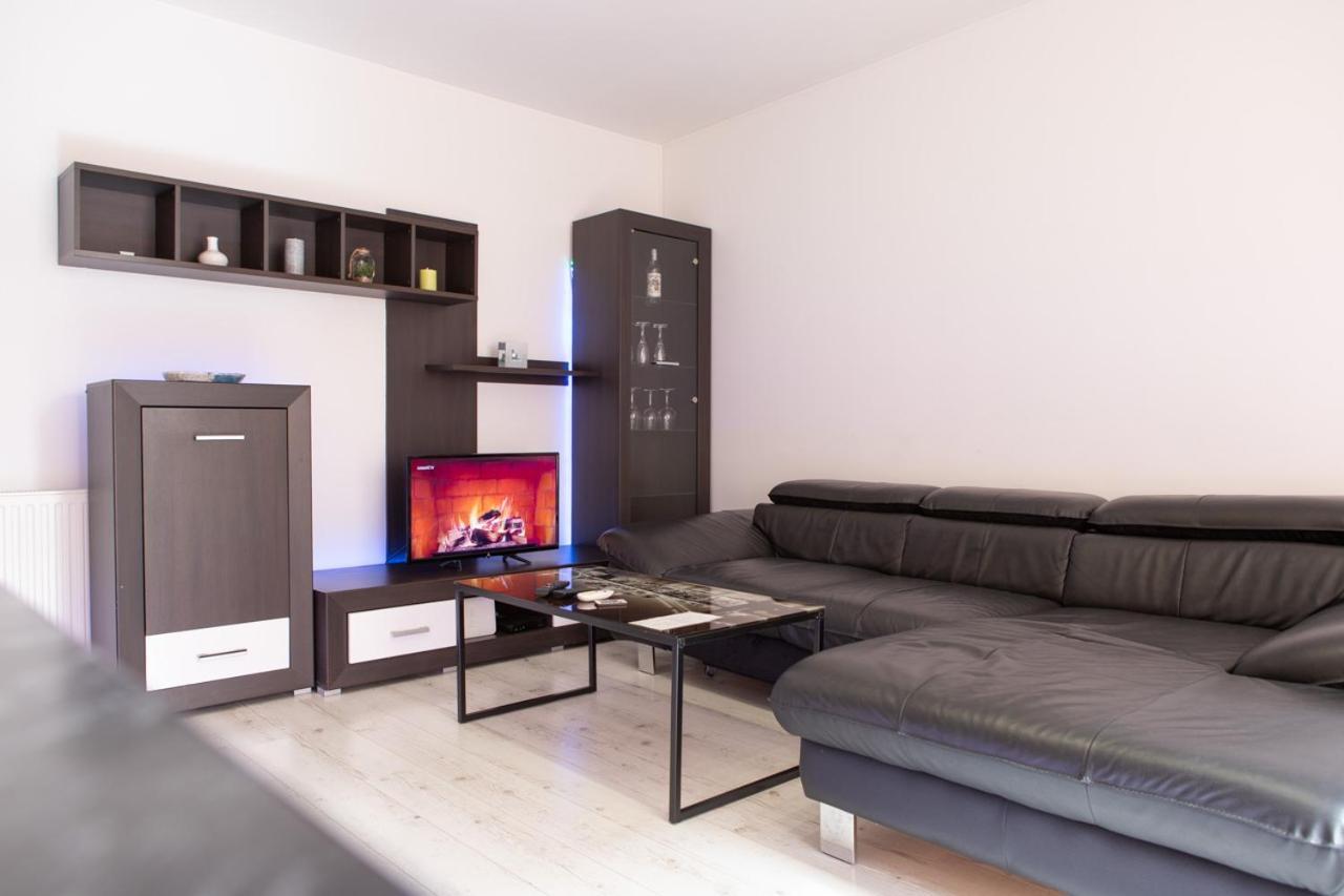 Apartment City Inn 佩奇 外观 照片